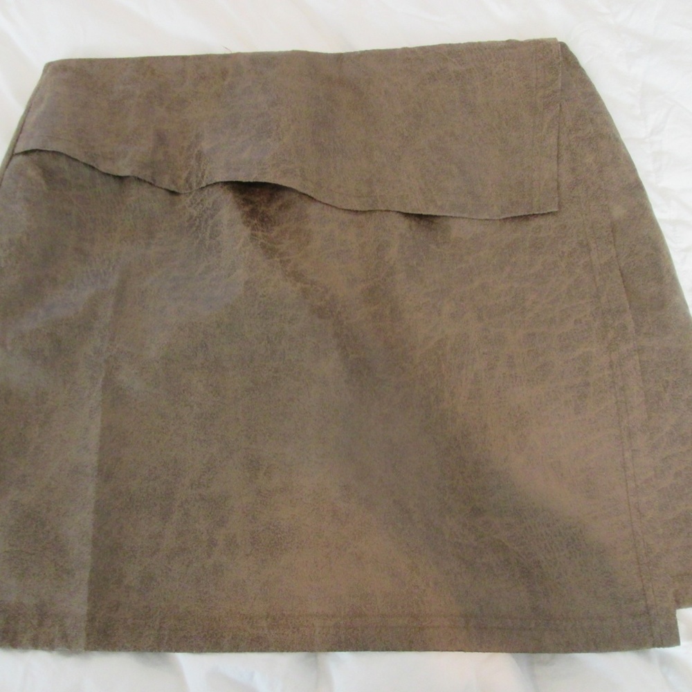 Melrose and Market Faux Leather skirt - Size 12